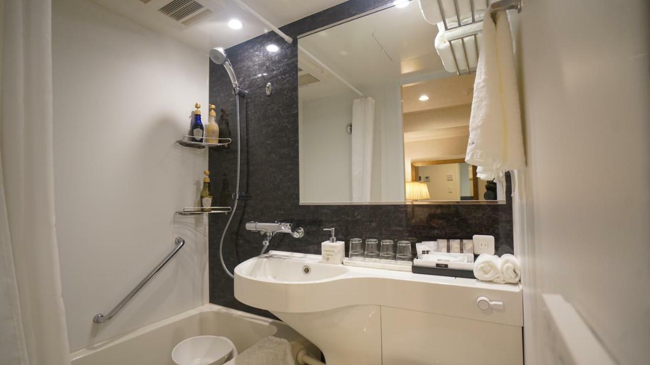 Le Tour Hotel Akihabara Ekimae 楽途ホテル秋葉原駅前店 Tokio Exterior foto