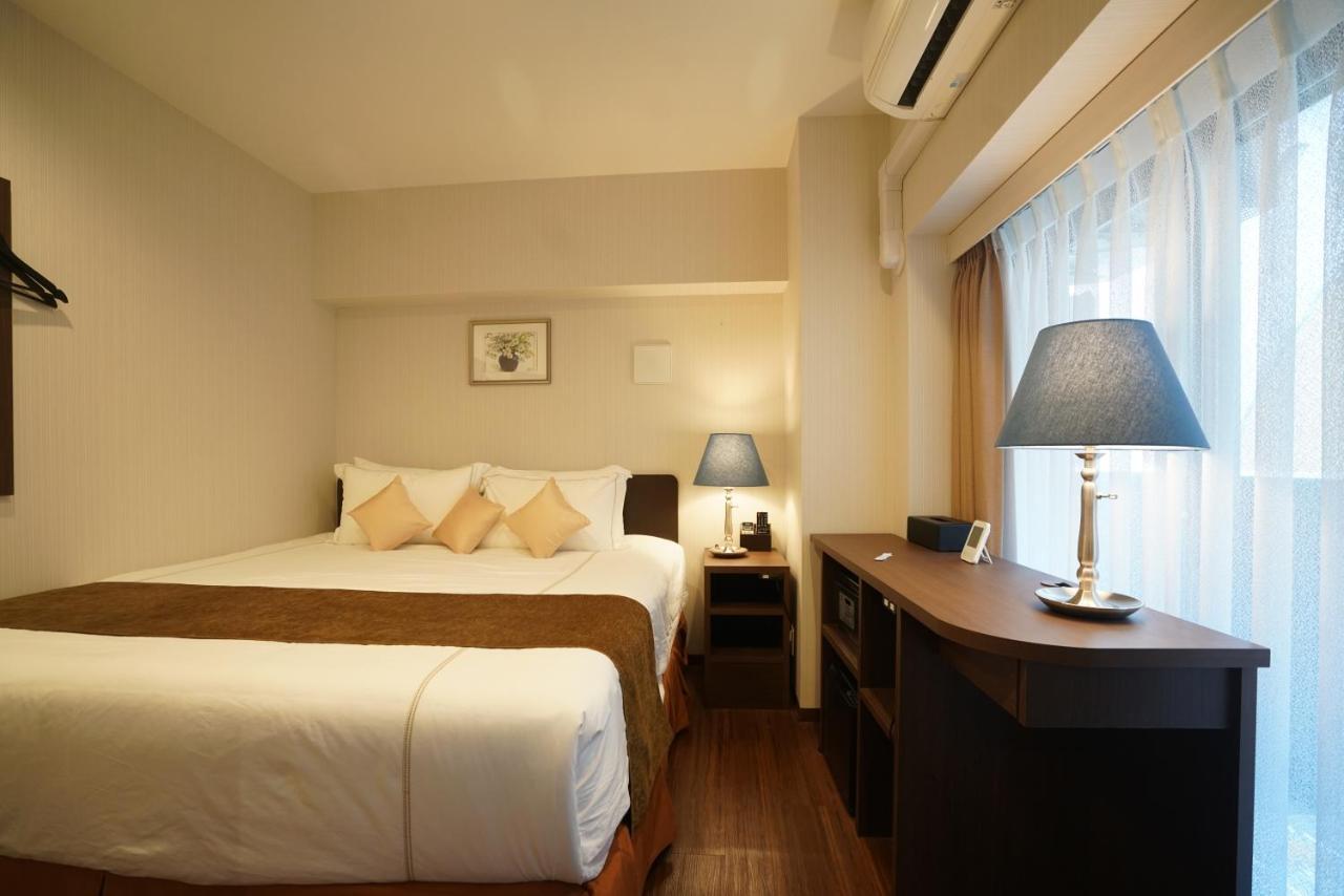 Le Tour Hotel Akihabara Ekimae 楽途ホテル秋葉原駅前店 Tokio Exterior foto